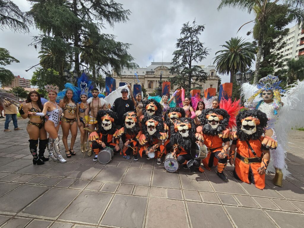 PRESENTACIÓN OFIAL DE LOS CORSOS DE SAN PEDRO EN LA CAPITAL JUJEÑA