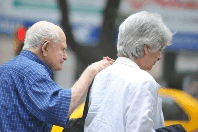 ES OFICIAL EL AUMENTO PARA JUBILADOS EN AGOSTO: A CUÁNTO SE VA LA MÍNIMA
