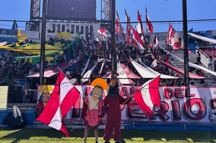 EL FINDE ESTUDIANTIL ARRANCÓ CON MUCHA ALEGRÍA Y NAPOLITANAS COMPROMETIDAS CON EL BUEN TRATO