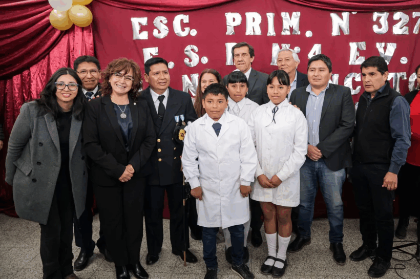 SADIR INAUGURÓ EL NUEVO EDIFICIO DE LA ESCUELA RURAL N° 327 EN SAN JUANCITO