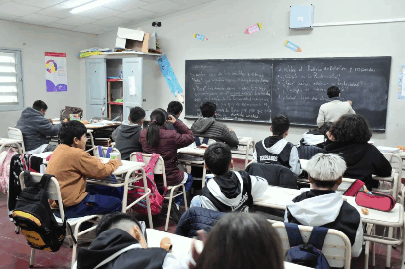 ESCUELAS ABIERTAS GARANTIZAN EL DERECHO A LA EDUCACIÓN