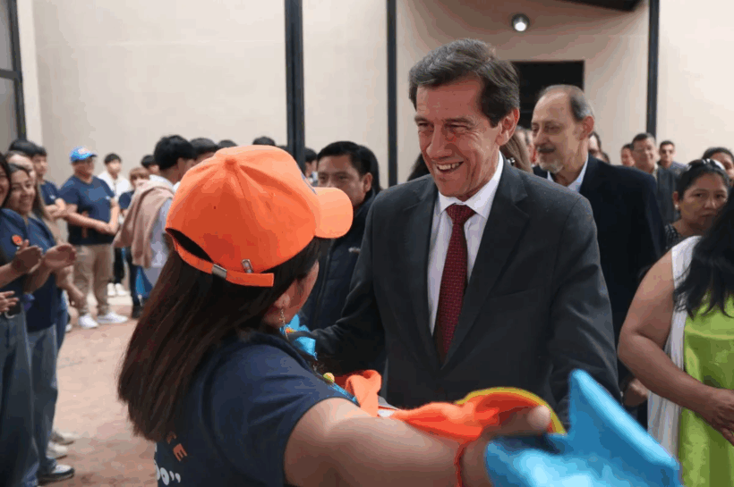 SADIR INAUGURÓ UN MODERNO EDIFICIO PARA EL COLEGIO N° 27 DE EL BANANAL