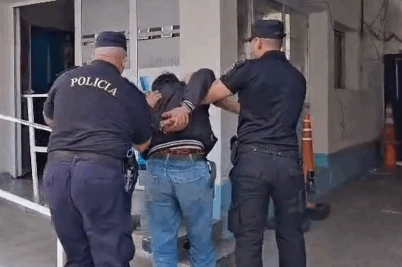 MAR DEL PLATA: ATACÓ A SU EXJEFE A GOLPES Y CUCHILLAZOS TRAS UNA DISCUSIÓN LABORAL Y FUE DETENIDO